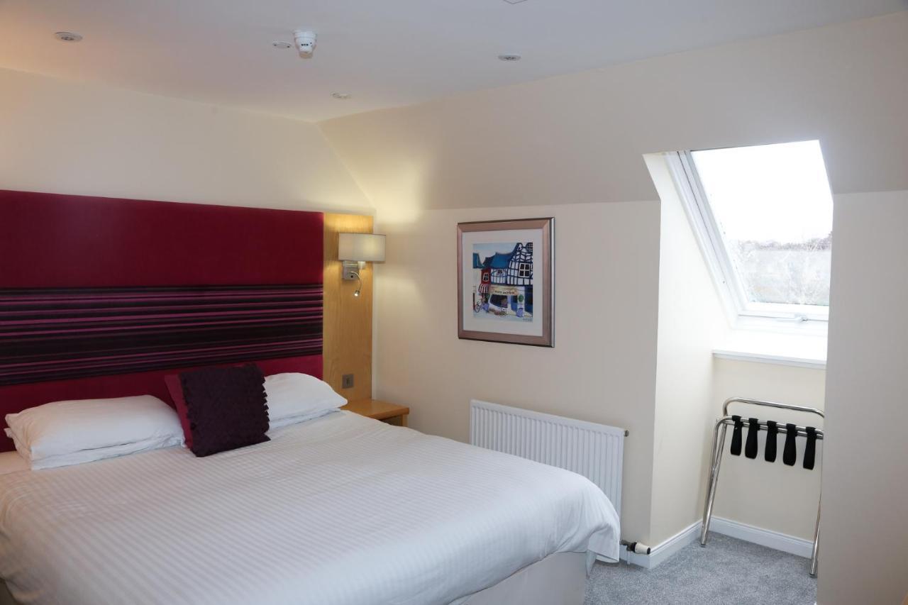 Clubhouse B& B Hotel Nairn Exterior photo