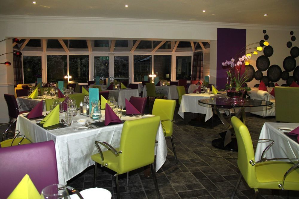 Clubhouse B& B Hotel Nairn Exterior photo